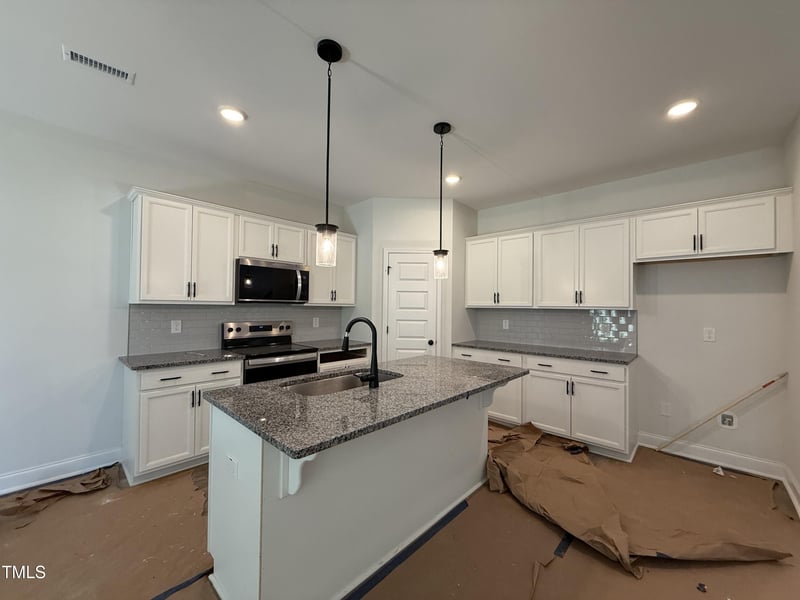 15 Calluna Dr, Clayton, NC 27520