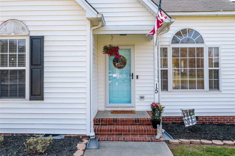 15 Cedarhurst Ln, Franklinton, NC 27525