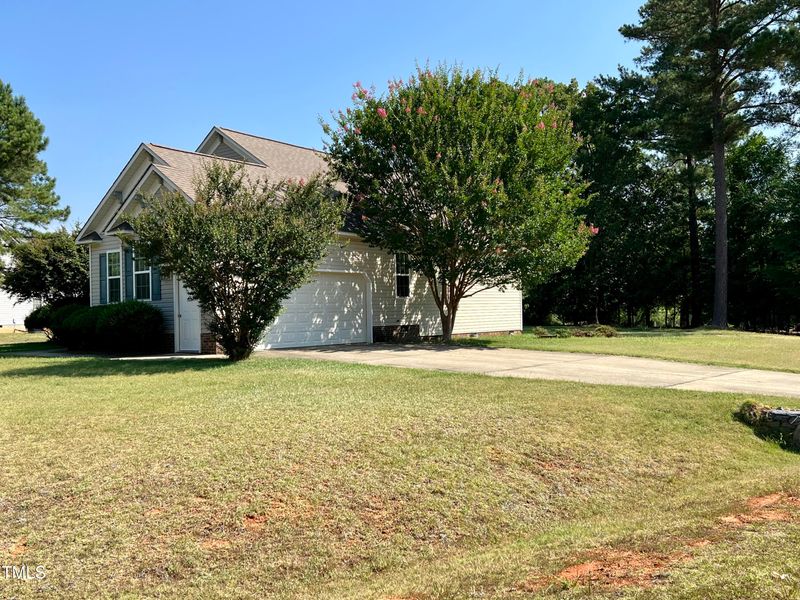 15 Coconut Cir, Smithfield, NC 27577