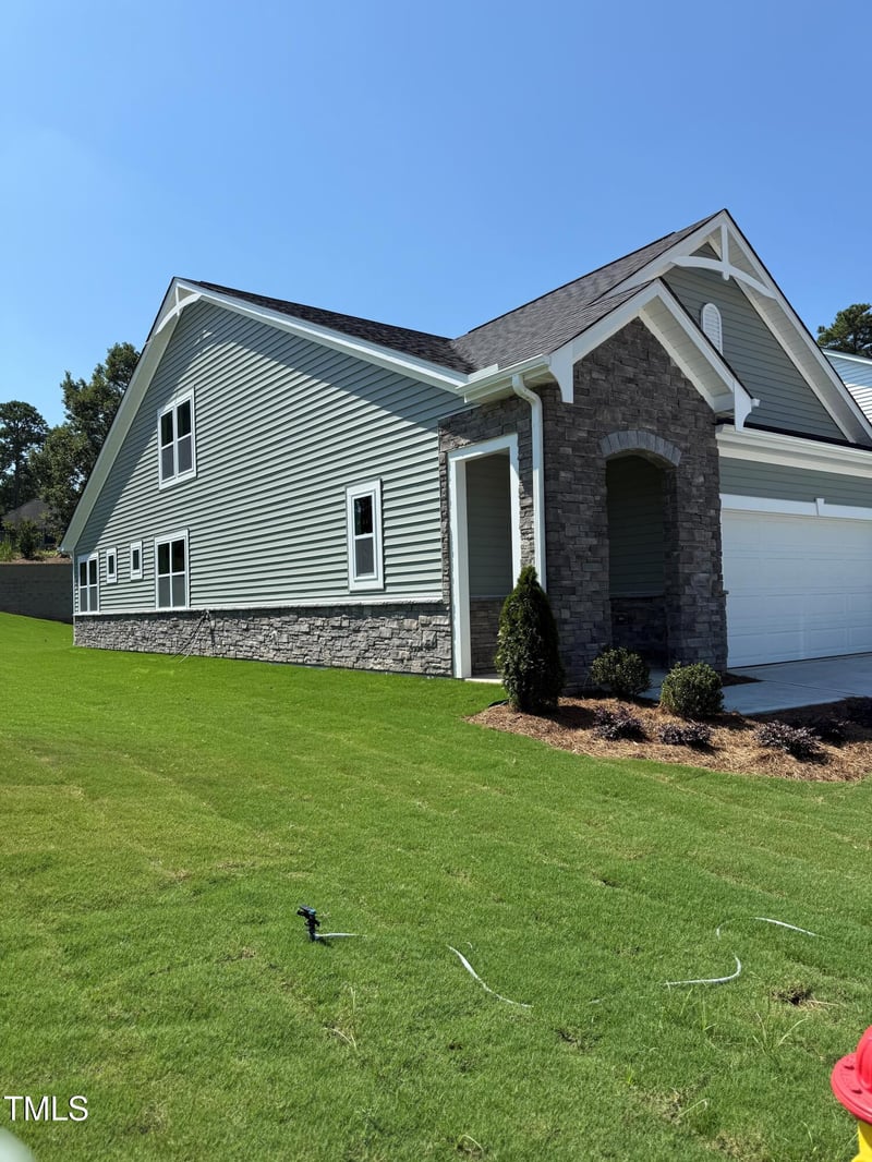 15 Cypress Moss Ct, Lillington, NC 27546
