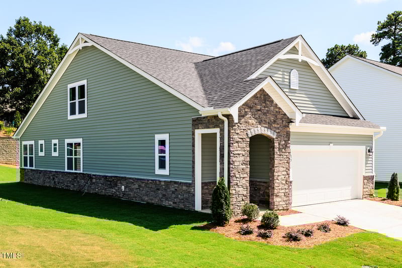 15 Cypress Moss Ct, Lillington, NC 27546