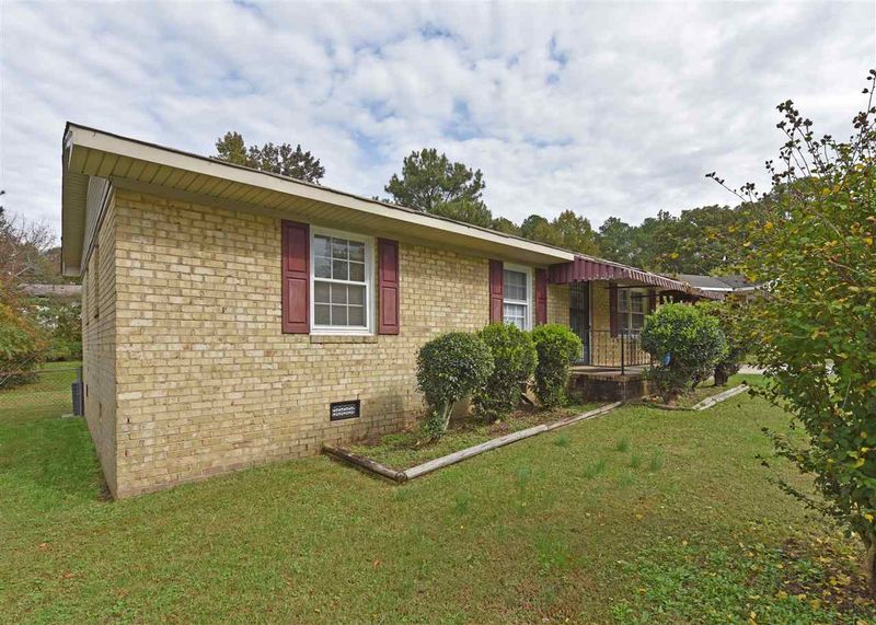15 Dauphine Pl, Durham, NC 27707