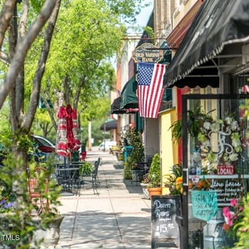 15 Decatur Dr, Fuquay Varina, NC 27526