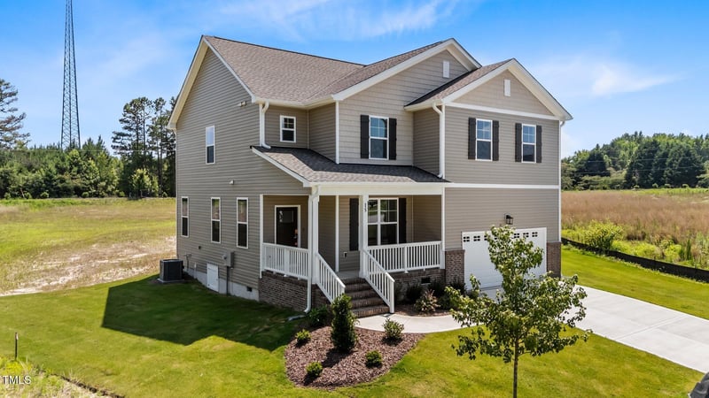 15 Diamond Creek Dr, Zebulon, NC 27597
