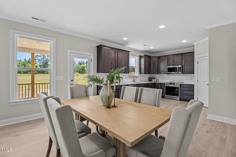 15 Diamond Creek Dr, Zebulon, NC 27597