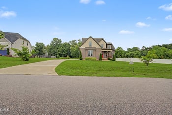 15 Eagle Chase Dr, Youngsville, NC 27596