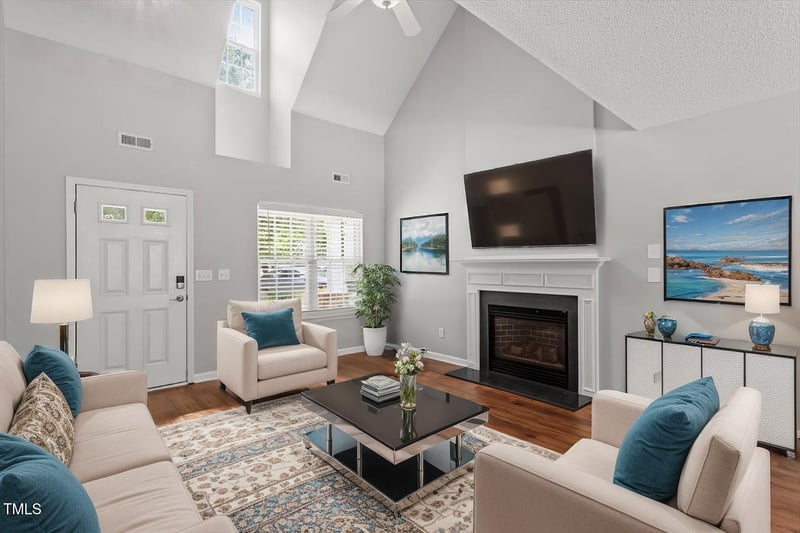 15 Epping Ct, Durham, NC 27703