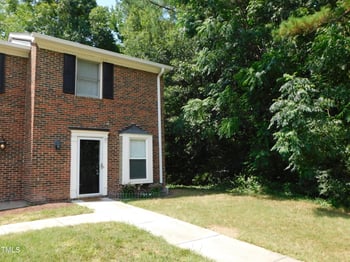 15 Hartford Ct, Durham, NC 27707