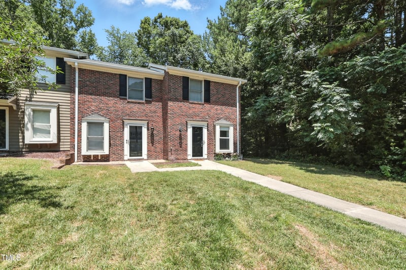 15 Hartford Ct, Durham, NC 27707