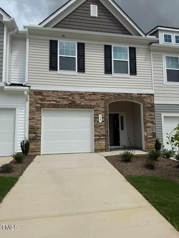 15 Hyacinth Ln, Angier, NC 27501