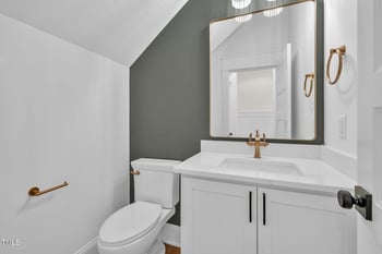 15 Independence Dr, Smithfield, NC 27577