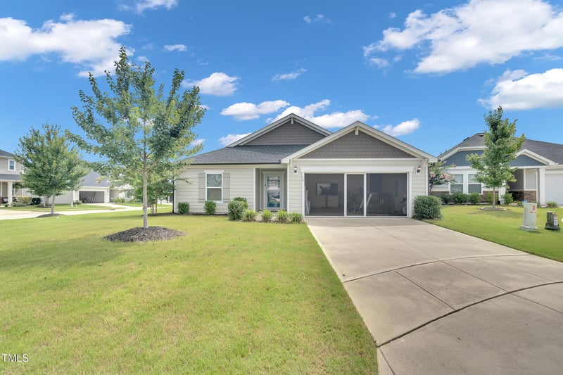 15 Iris Dr, Youngsville, NC 27596