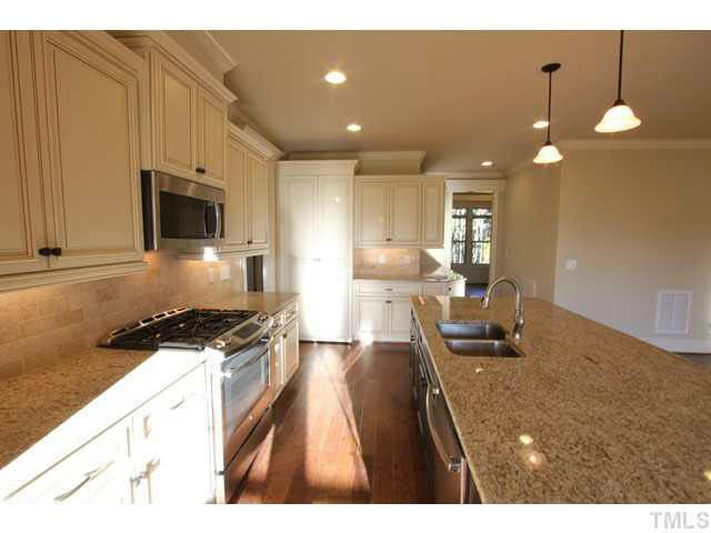 15 Jackson Rd, Youngsville, NC 27596