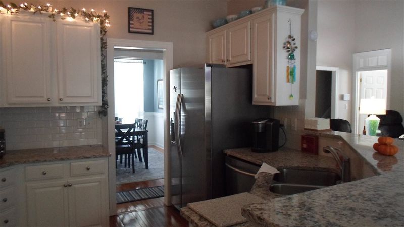 15 Jimmys Pond Dr, Youngsville, NC 27596