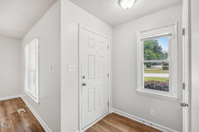 15 Joci Ct, Durham, NC 27704