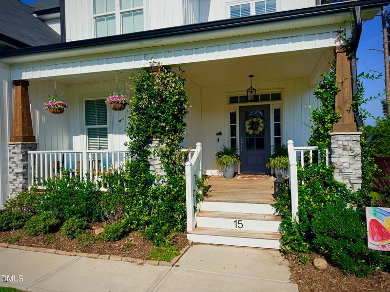 15 Kathleen Ct, Youngsville, NC 27596