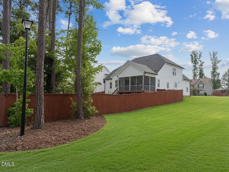 15 Kathleen Ct, Youngsville, NC 27596