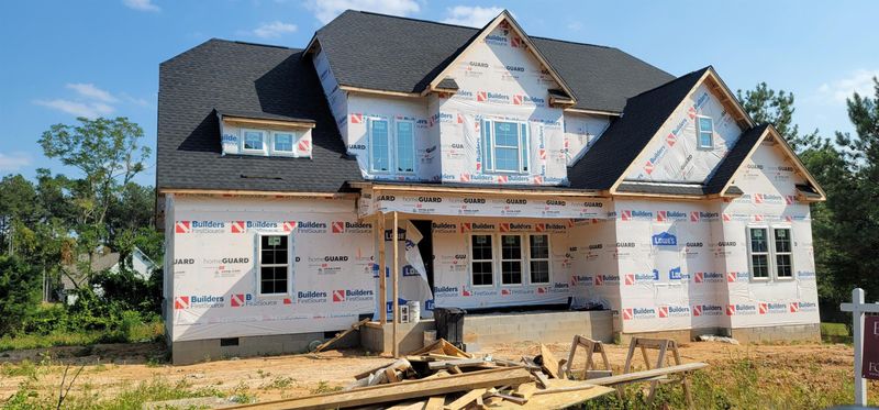 15 Kristopher Woods Dr, Youngsville, NC 27596