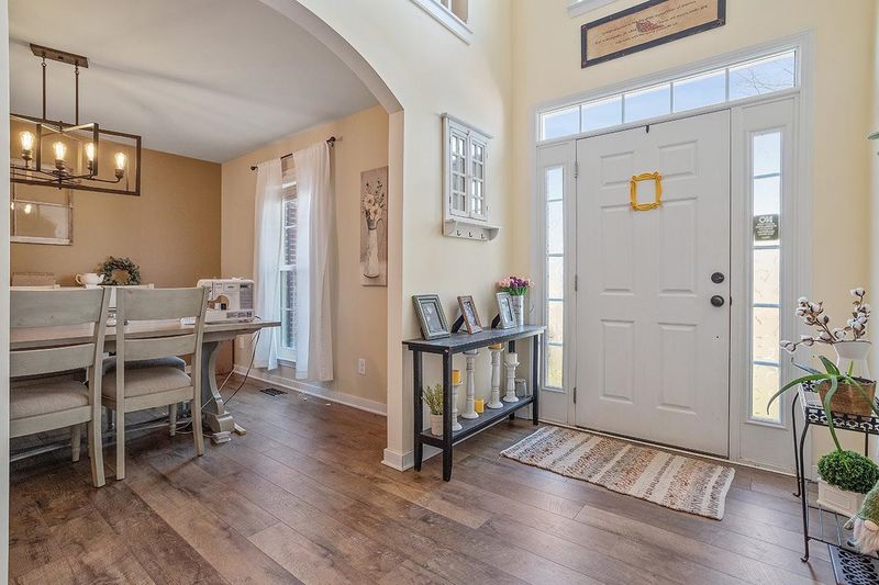 15 Leaf Springs Way, Youngsville, NC 27596