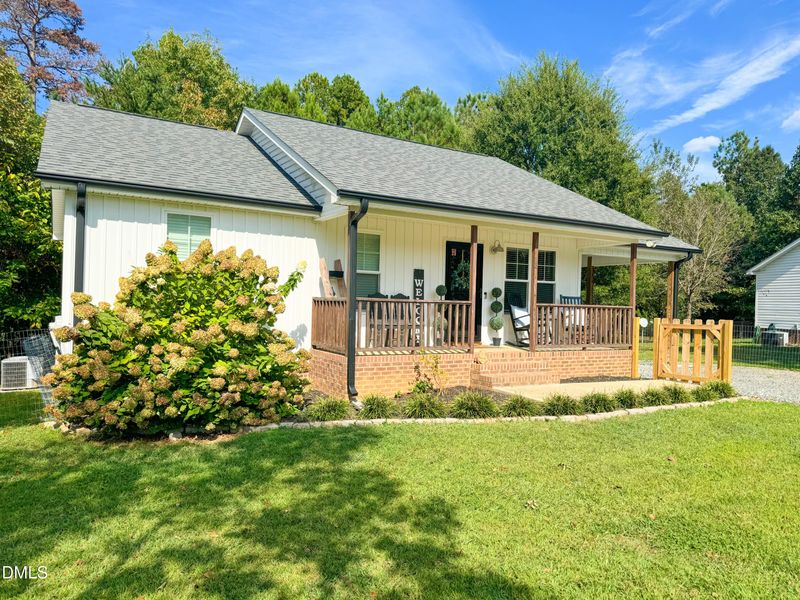 15 Lillian Ct, Roxboro, NC 27573