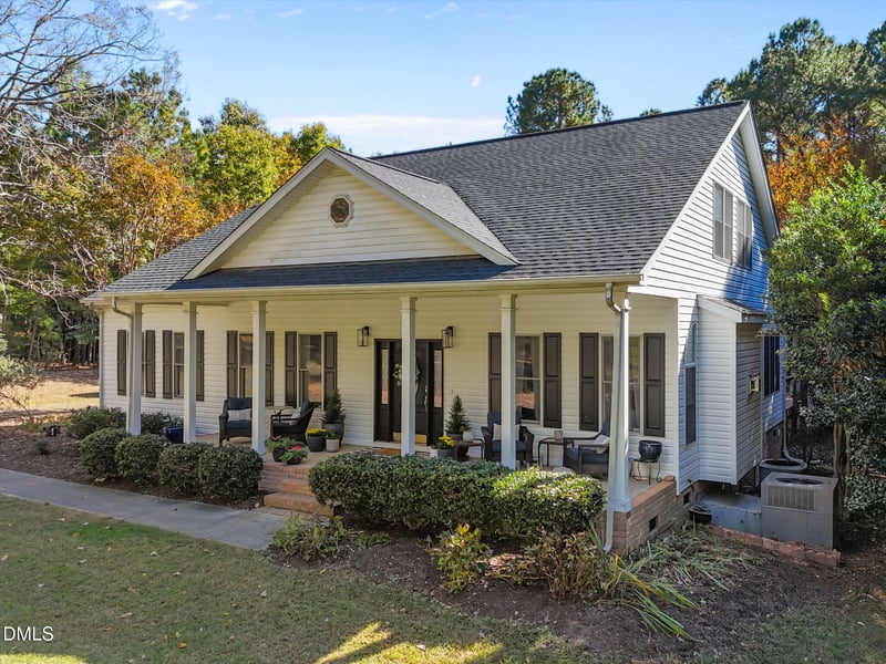 15 Marlowe Dr, Youngsville, NC 27596
