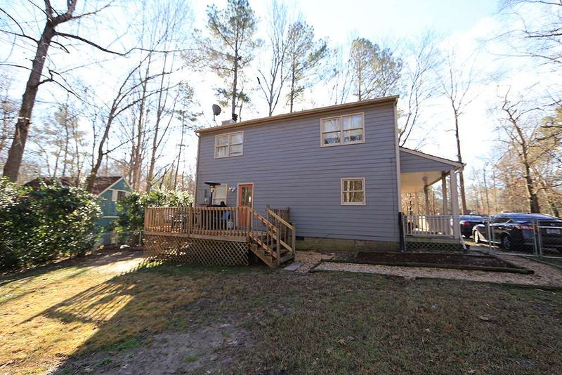 15 Meadhall Ct, Durham, NC 27713