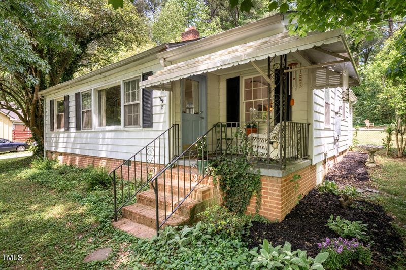 15 Meadowbrook Ave, Durham, NC 27712