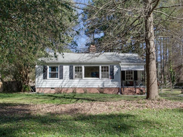 15 Meadowbrook Dr, Durham, NC 27712