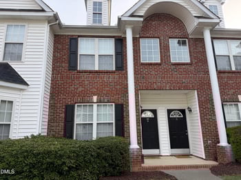 15 Moorefield Ct, Durham, NC 27705