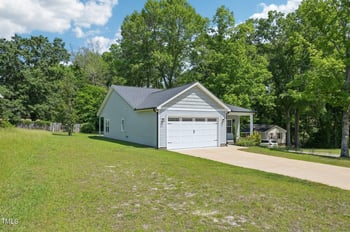 15 Nottingham Pl, Smithfield, NC 27577