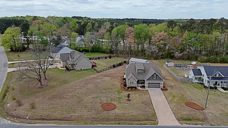 15 Old Eason Rd, Zebulon, NC 27597