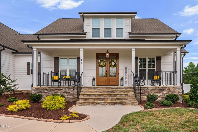 15 Old Garden Ln, Youngsville, NC 27596