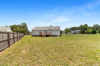 15 Peach Blossom Cir, Sanford, NC 27332