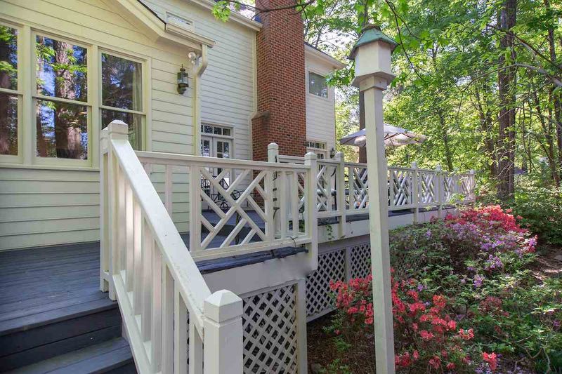 15 Pilling Pl, Durham, NC 27707