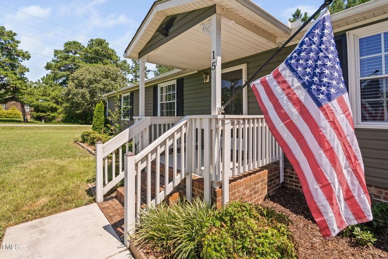 15 Pond Ridge Rd, Louisburg, NC 27549