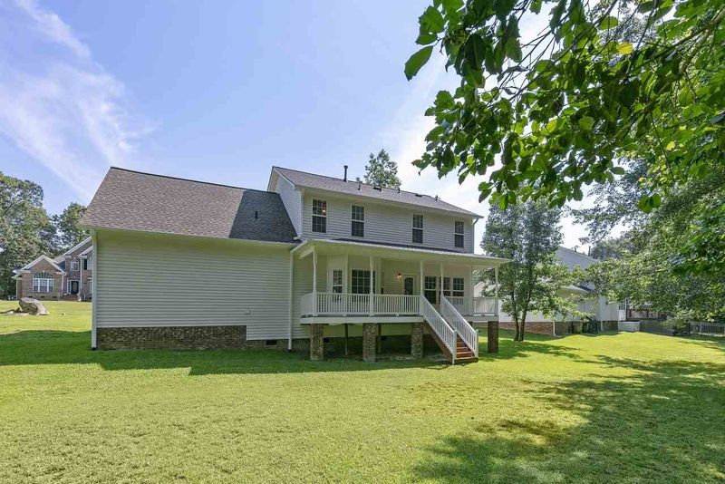 15 Red Leaf Trl, Clayton, NC 27527