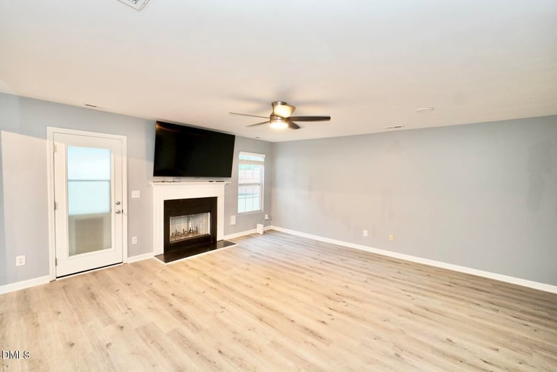 15 Red Sunset Ln, Durham, NC 27703