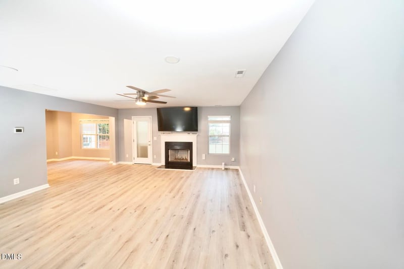 15 Red Sunset Ln, Durham, NC 27703