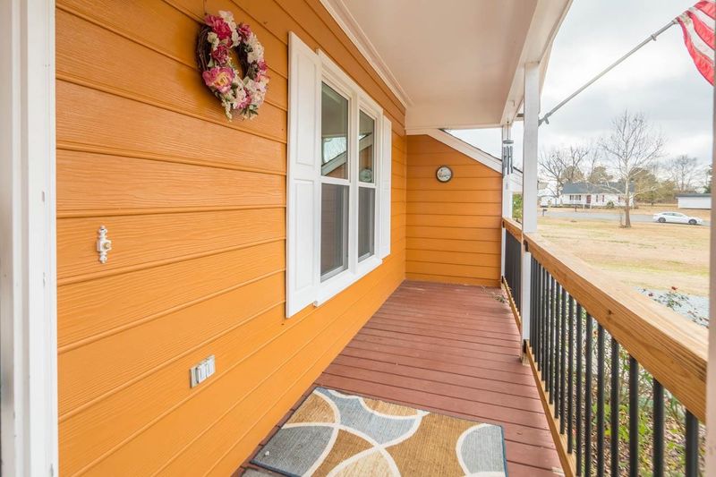 15 Sarahs Ct, Smithfield, NC 27577