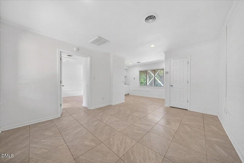 15 Shepherd Ln, Chapel Hill, NC 27514