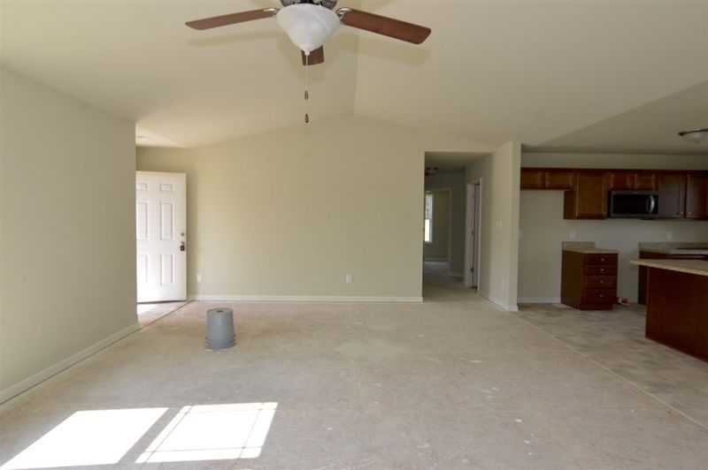 15 Sherrill Farm Dr, Benson, NC 27504