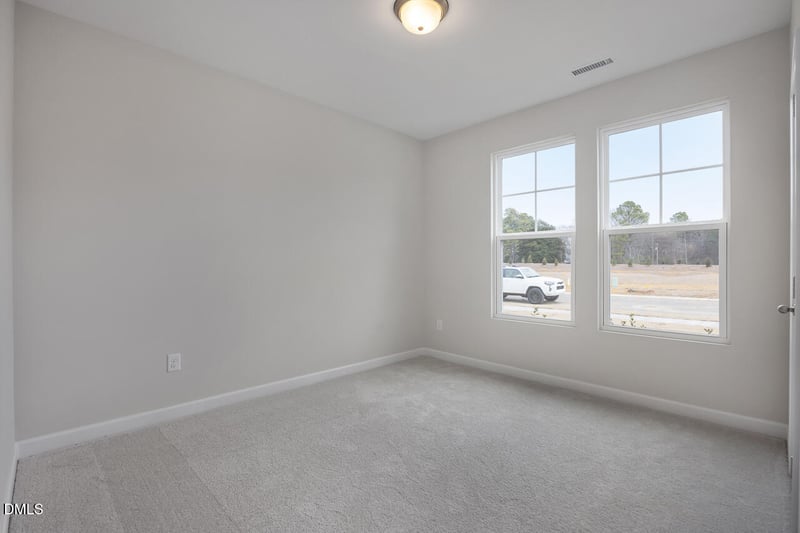 15 Single Barrel Ct, Lillington, NC 27546