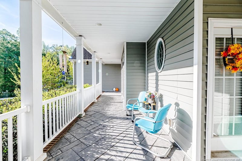 15 Supreme Dr, Lillington, NC 27546