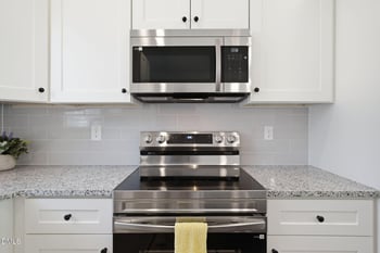 15 Tillery Dr, Louisburg, NC 27549