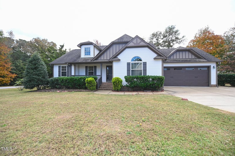 15 Tucker Farm Cir, Angier, NC 27501