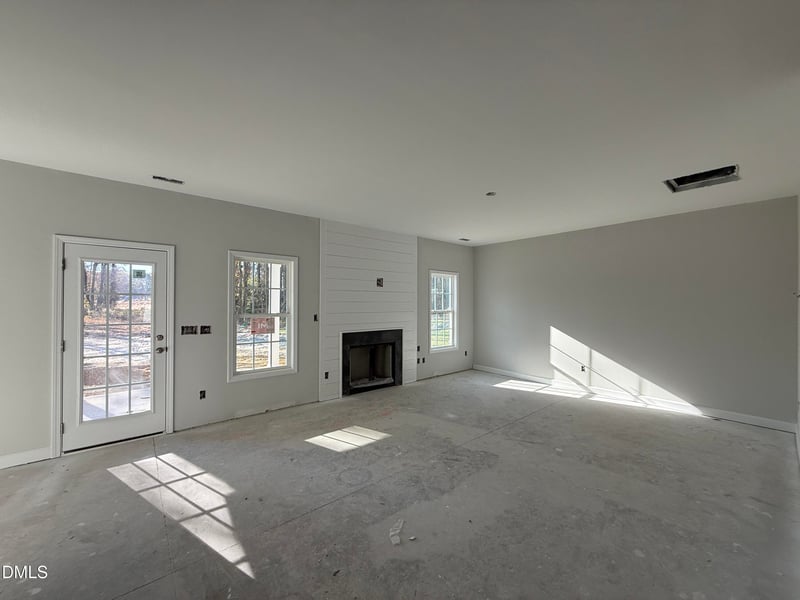 15 Tuskeegee Dr, Smithfield, NC 27577