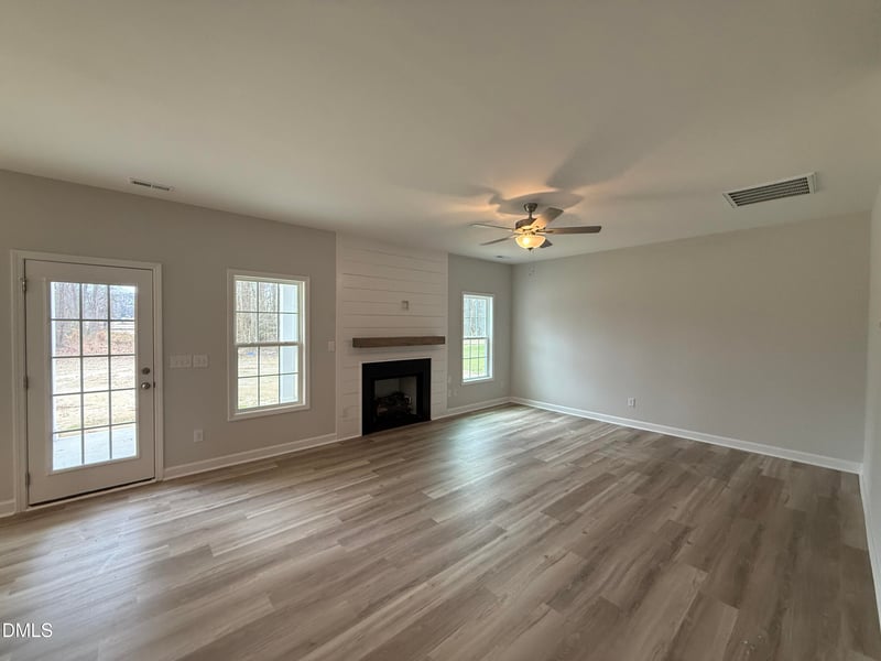 15 Tuskeegee Dr, Smithfield, NC 27577