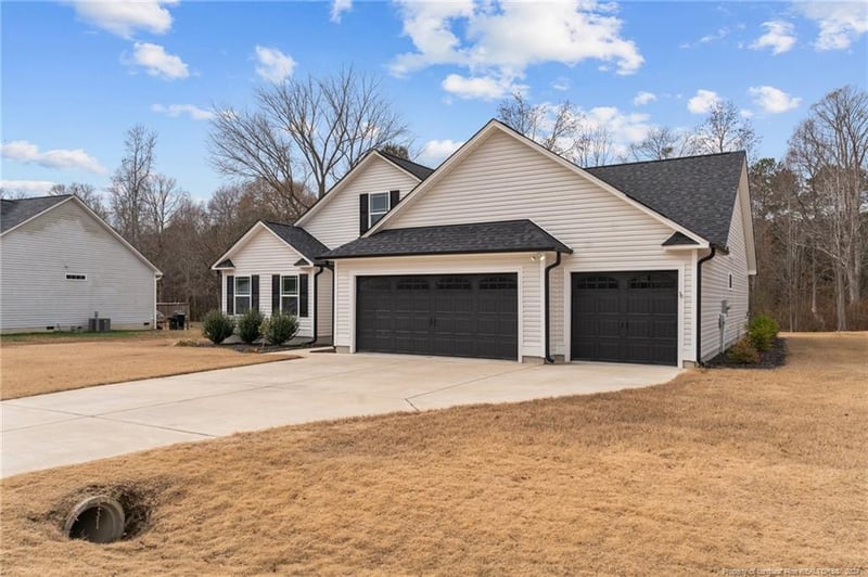 15 Voyage Cir, Smithfield, NC 27577