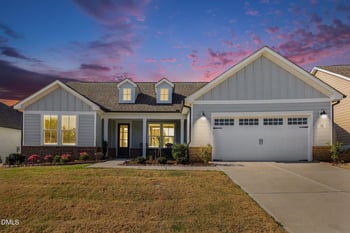 15 Whirlaway St, Clayton, NC 27520