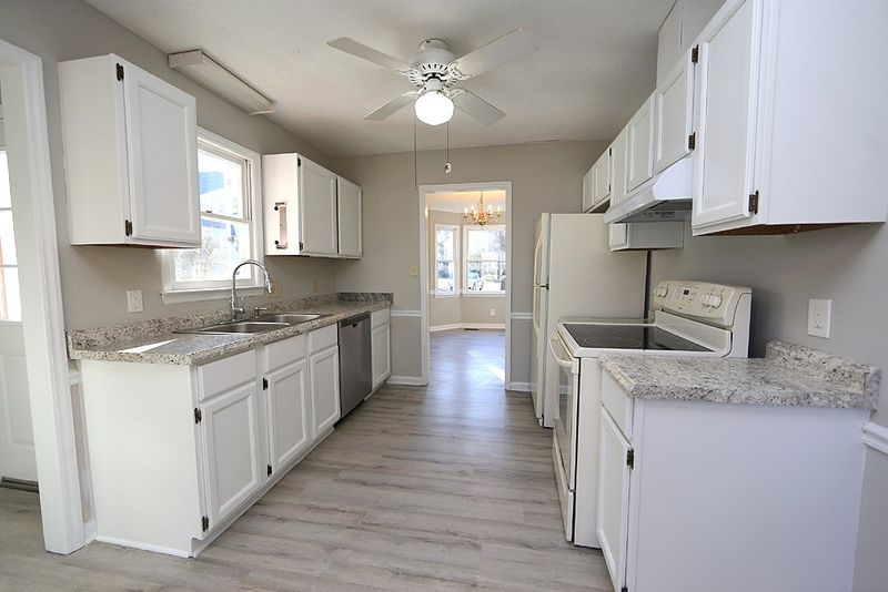 15 Williams Way, Durham, NC 27704